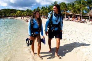 Ontdek de wonderen onder water met een 1 Tank begeleide duik bij Blue Bay House Reef