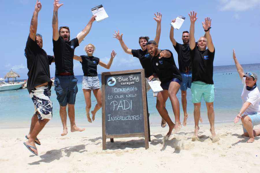 Become a PADI Instructor at Blue Bay Dive, Curaçao