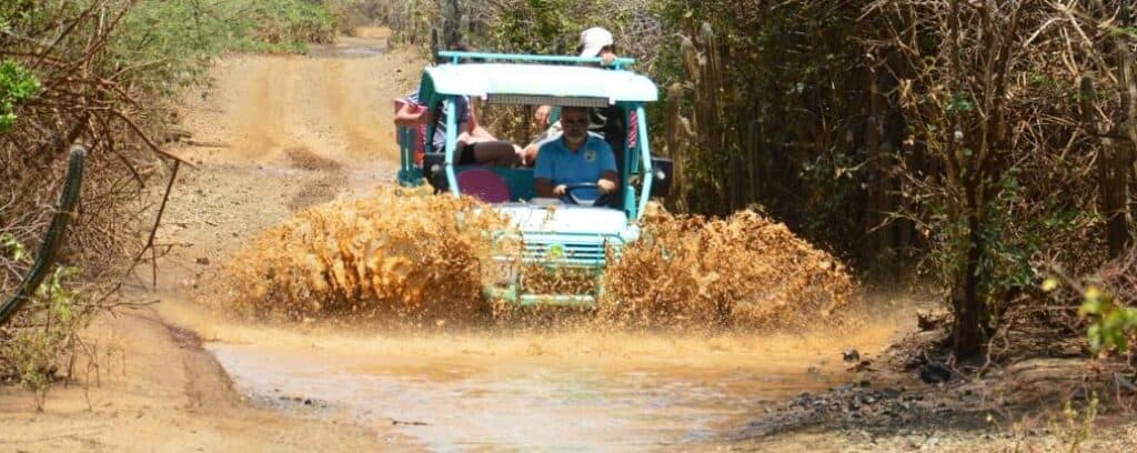 Bon Dia Sunrise Tour: Experience the Magic of Curaçao at Dawn