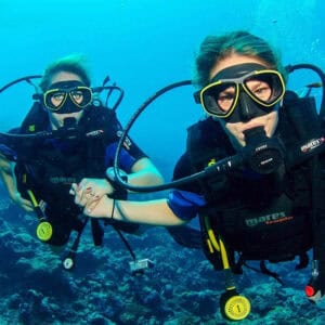 Ontdek de onderwaterwereld van Curaçao: Je eerste kennismaking met duiken