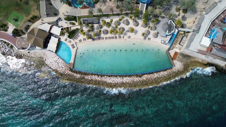Infinity Pool Beach Club Curacao