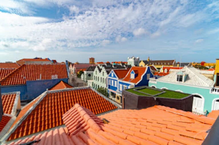 Curacao Suites Hotel