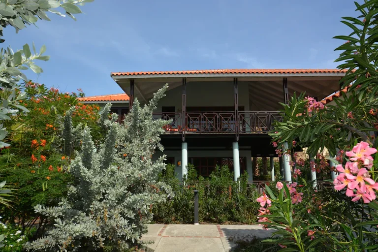 Golf and Beach Villas