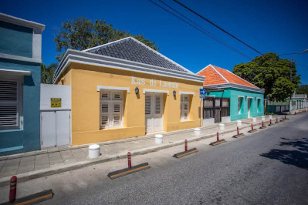 Kas Di Laman Curaçao