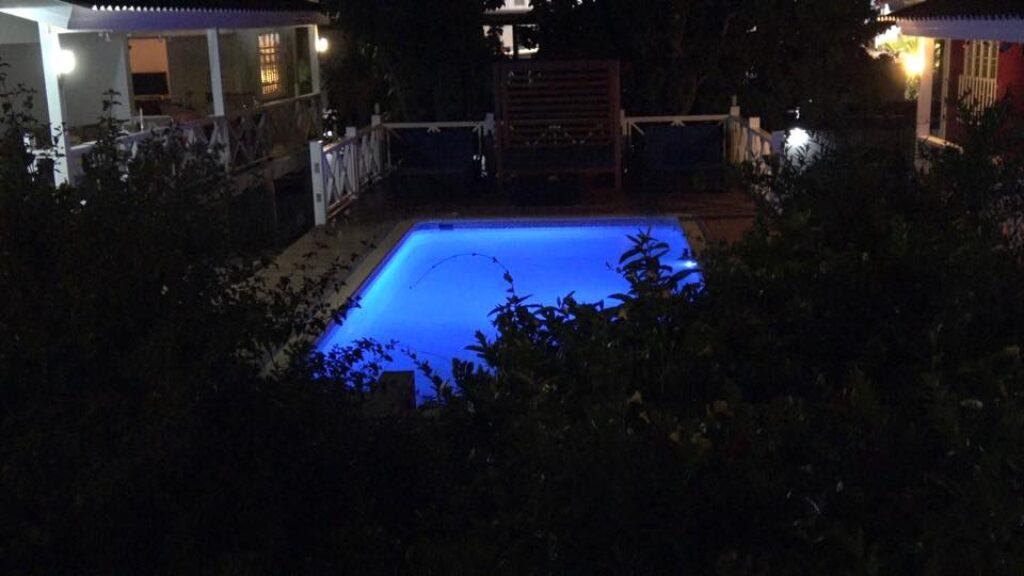 Tropical City Apartments